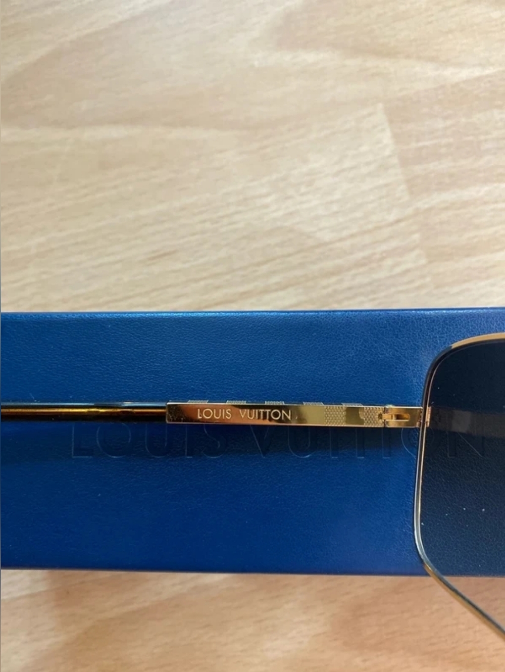 Louis Vuitton Attitude Sunglasses - Picture 6 of 16